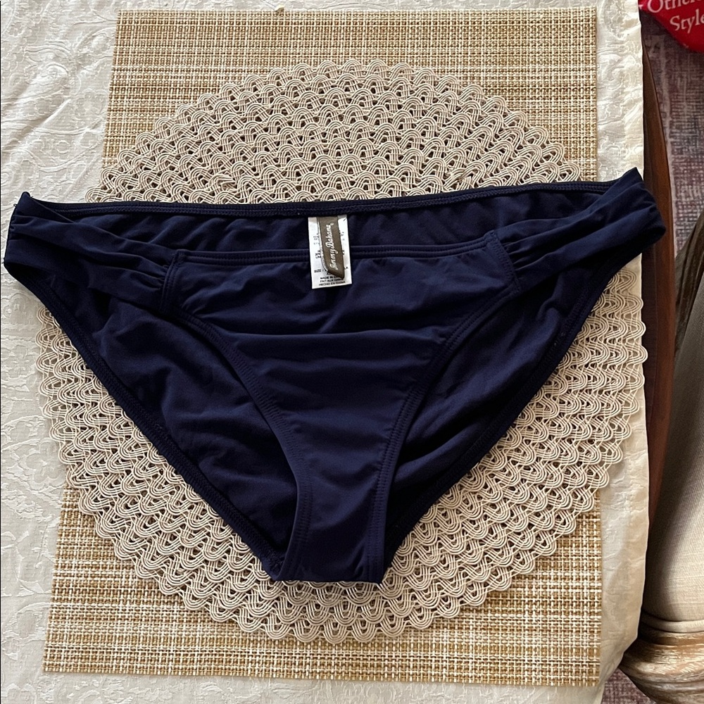 Tommy Bahama Deep Blue Swim Bottom Size XL in EUC!